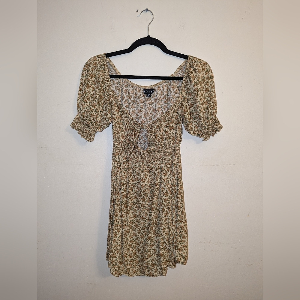 Motel floral size Medium dress